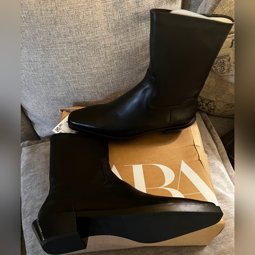 Zara Women's Leather Boots